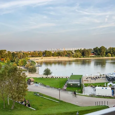 Lägenhet Riverside - Stunning View - Large And Brand New *